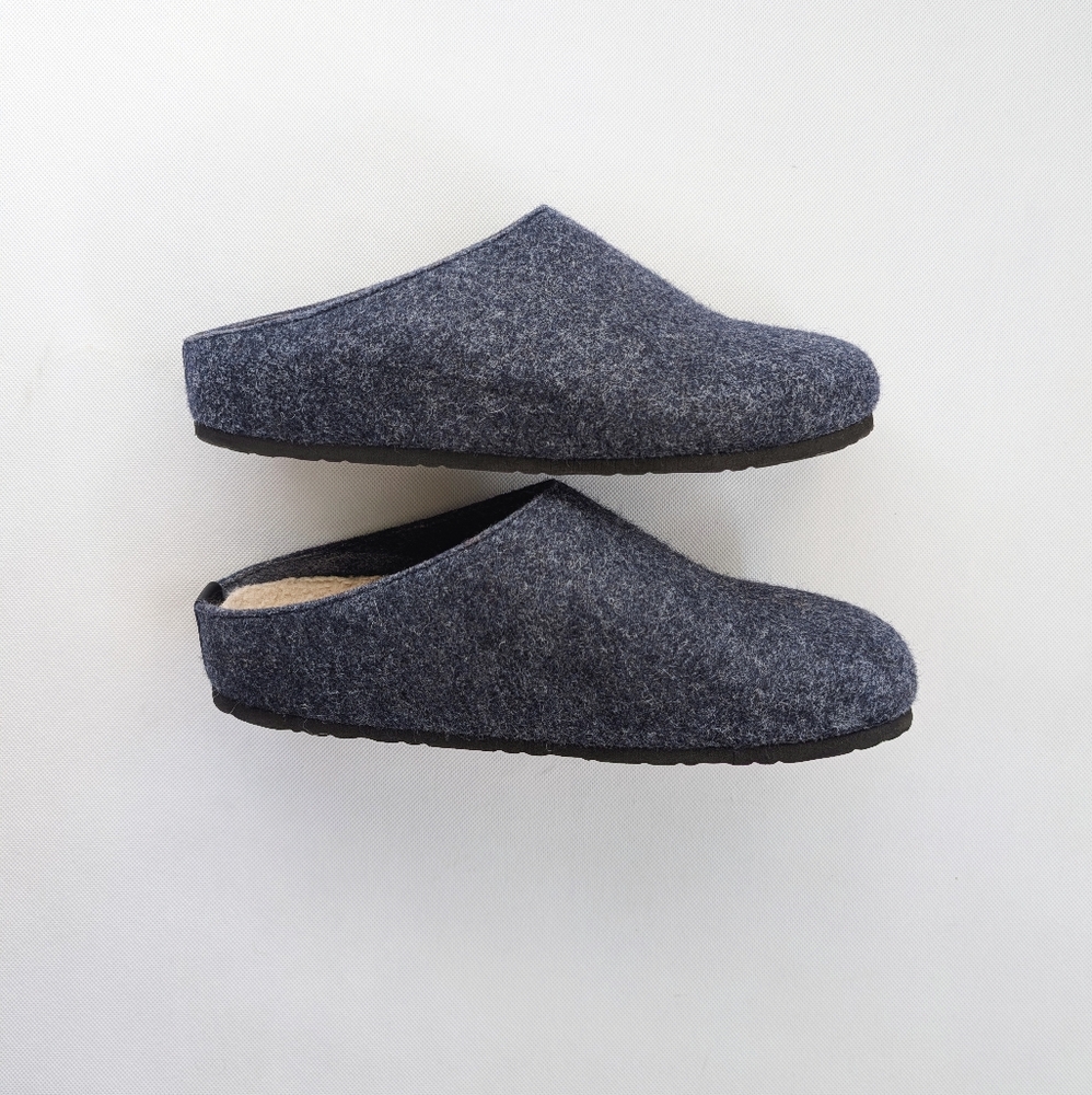 Garnet HillI Italian One Mile High Wool Mule Clogs Quiet Luxury - Picture 2 of 8